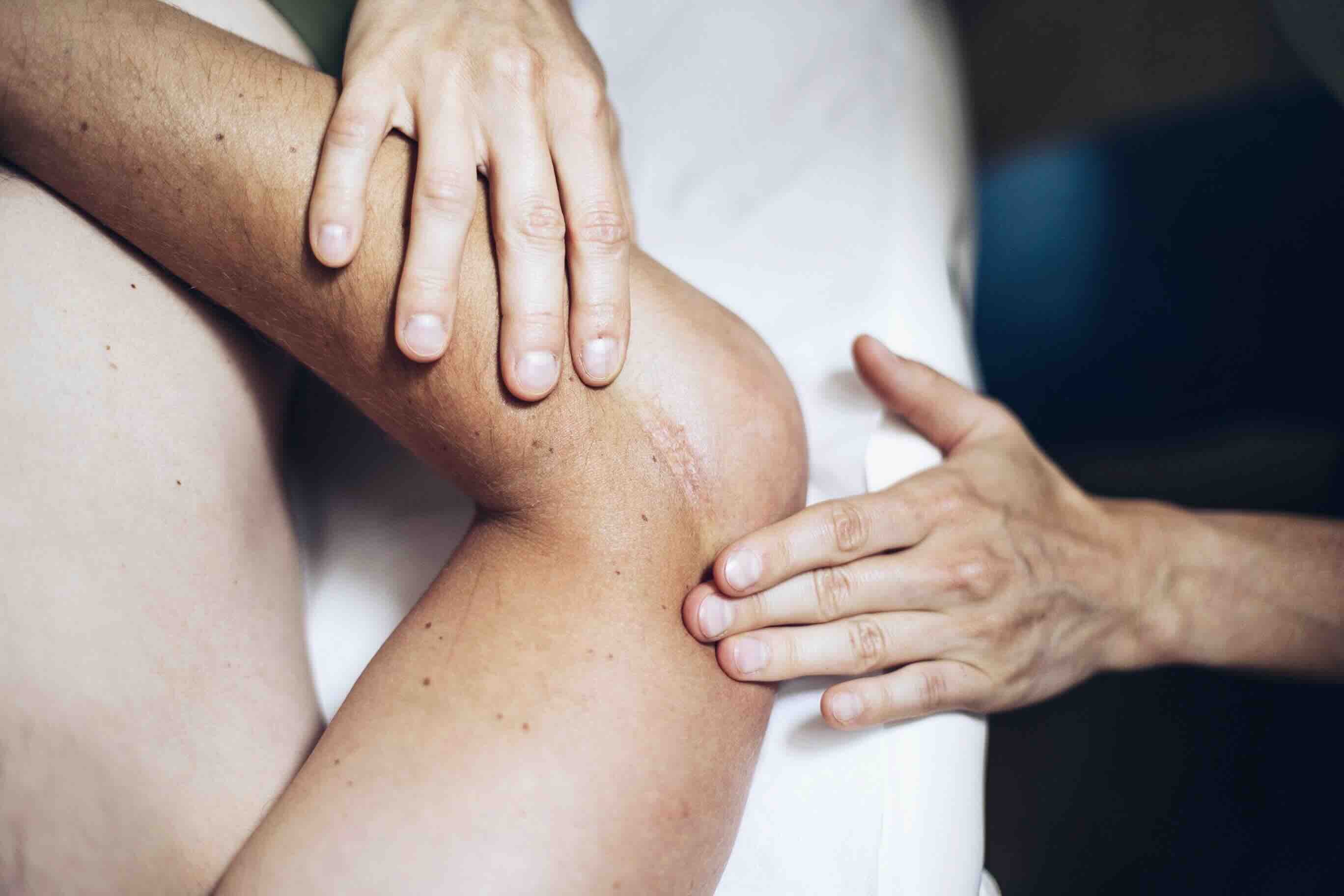 Basia z pacjentem podczas zabiegu terapeutycznego